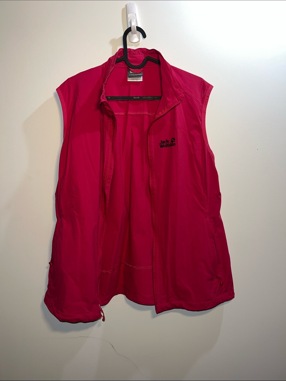 Jack Wolfskin Hot Pink Outdoor Shell